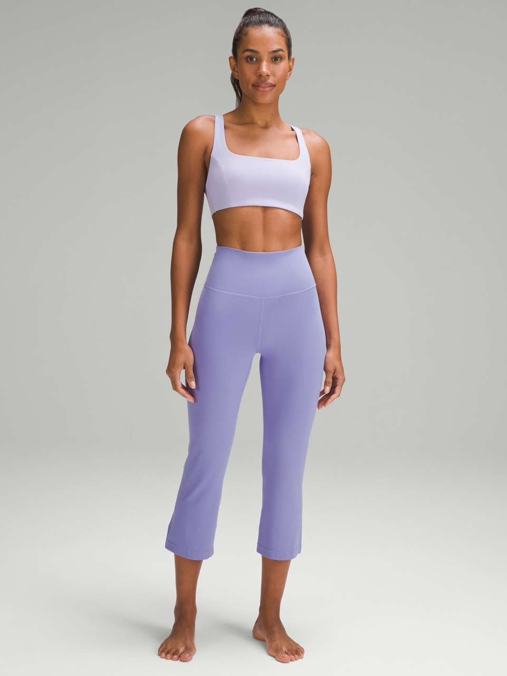 Lululemon Groove Super-High-Rise Crop 23" *Nulu
Dark Lavender size 6
